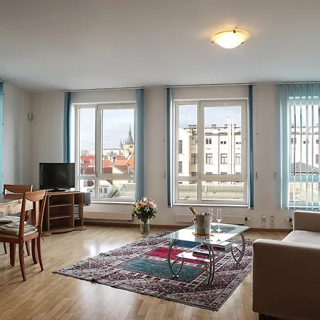 Myhouse 28. Rijna