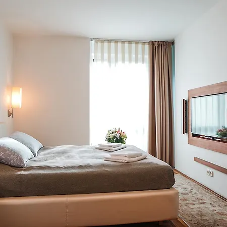 Myhouse 28. Rijna Apartment Prague